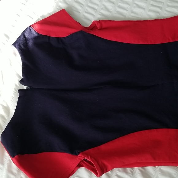 S - Dress - Picture 5 of 6